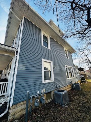 1107 N Fountain Avenue, Springfield, OH 45504