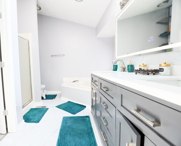 4002 Sunshine Avenue, Indianapolis, IN 46228