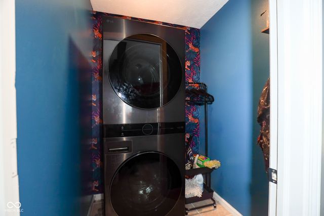 4002 Sunshine Avenue, Indianapolis, IN 46228