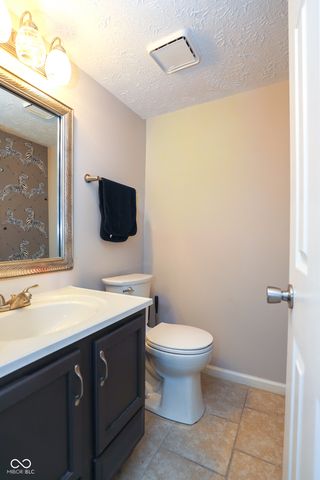 4002 Sunshine Avenue, Indianapolis, IN 46228