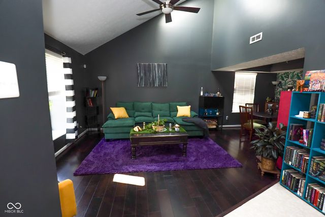 4002 Sunshine Avenue, Indianapolis, IN 46228