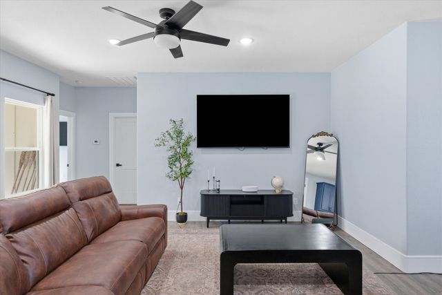 1159 Highway 276, Emory, TX 75440