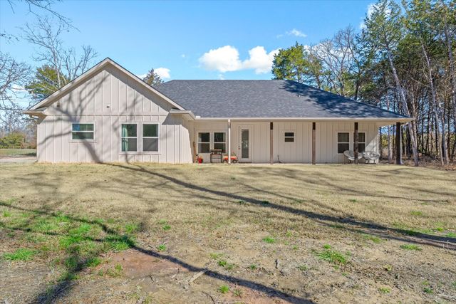 1159 Highway 276, Emory, TX 75440