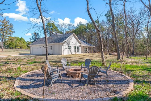 1159 Highway 276, Emory, TX 75440