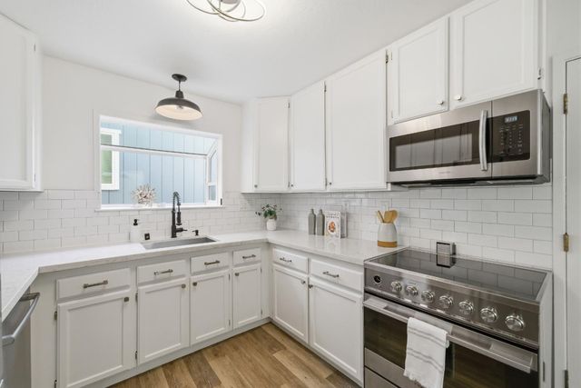 495 Ebken Street, Pacifica, CA 94044