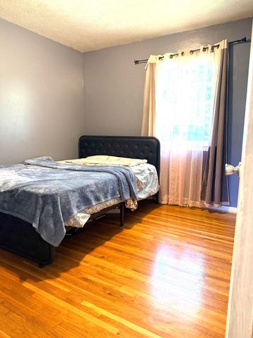 2304 Caywood Circle, Lexington, KY 40504