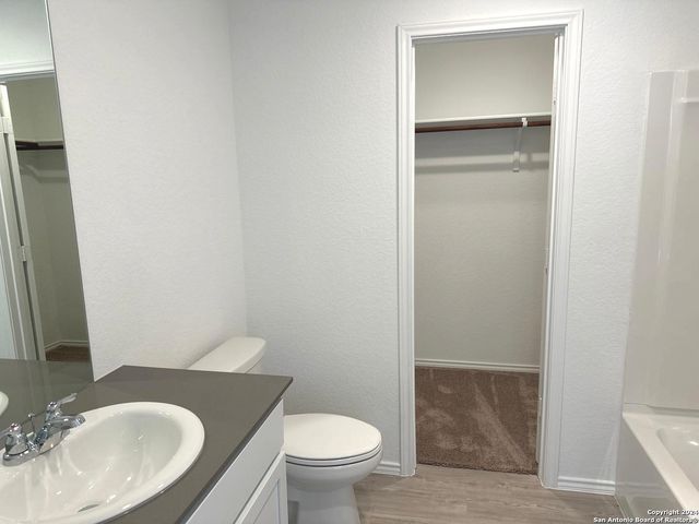 9263 Honey Mesquite, Seguin, TX 78155
