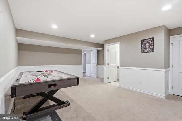 6767 LAKE ANNE CT, Warrenton, VA 20187