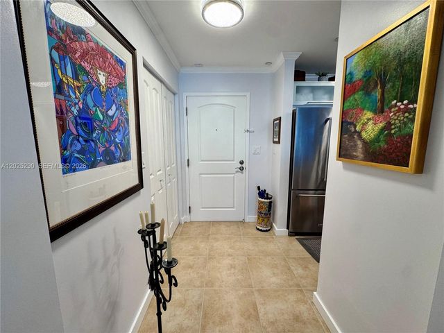 7355 SW 89th Street 423N, Miami, FL 33156