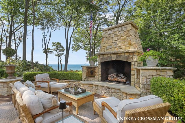 4076 Fiddlers Way, Holland, MI 49423