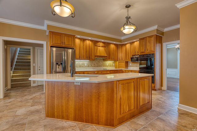 10339 Shefield Court, Newburgh, IN 47630