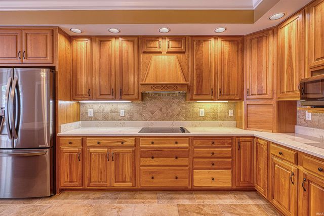 10339 Shefield Court, Newburgh, IN 47630