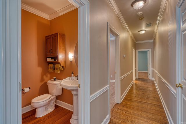 10339 Shefield Court, Newburgh, IN 47630