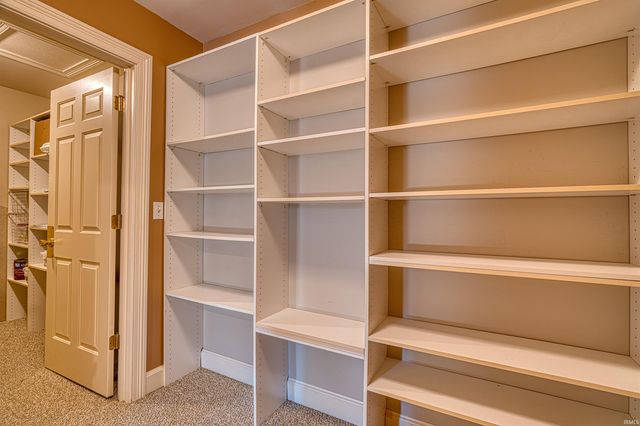 10339 Shefield Court, Newburgh, IN 47630