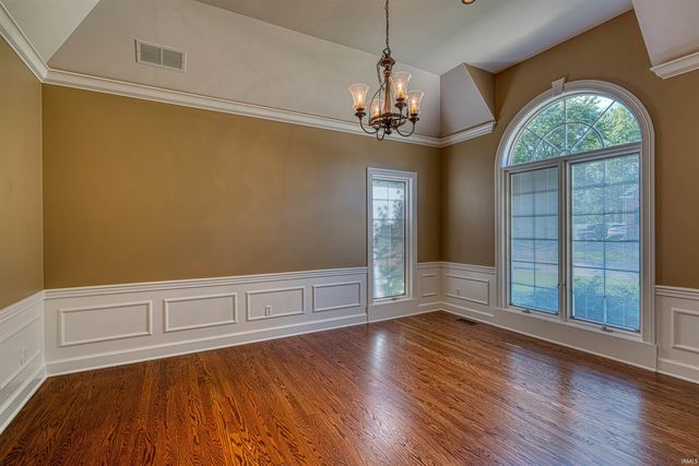 10339 Shefield Court, Newburgh, IN 47630