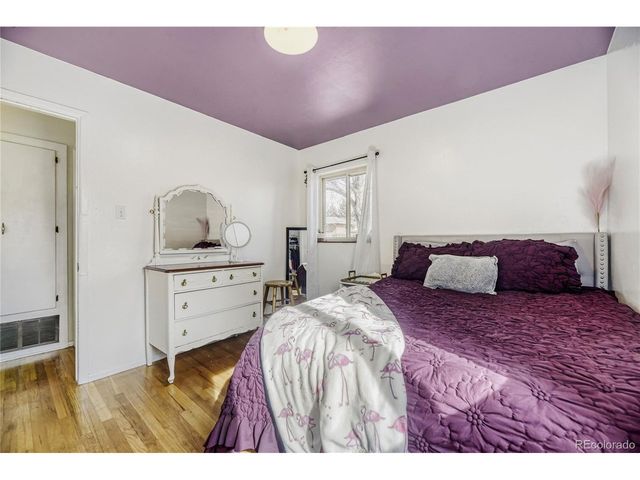 2924 S Zurich Ct, Denver, CO 80236