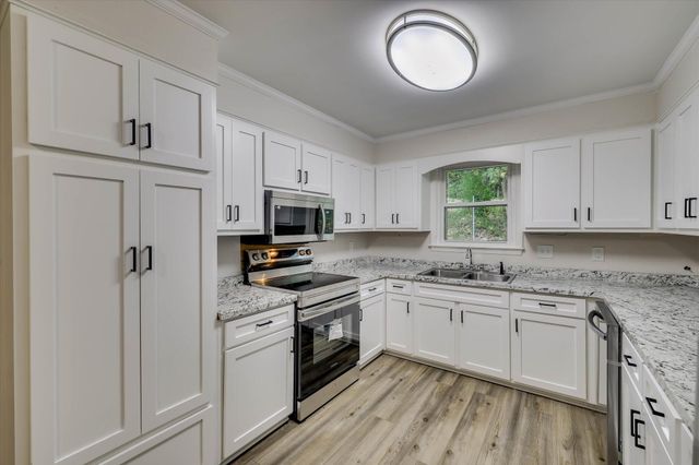 4517 Glennwood Drive, Evans, GA 30809