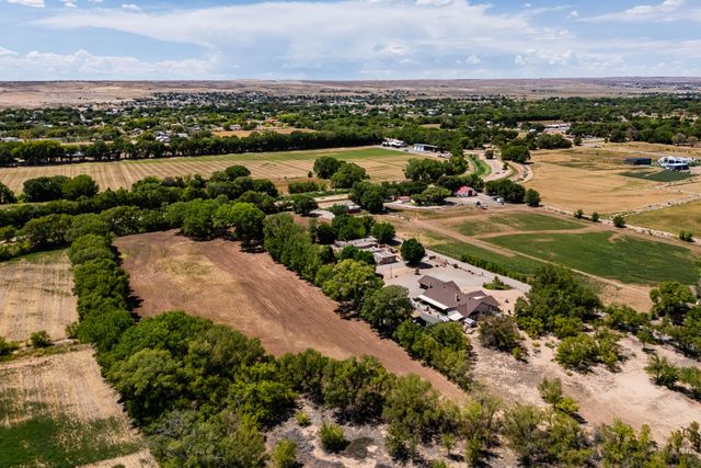 2226 Paul Road SW, Albuquerque, NM 87105