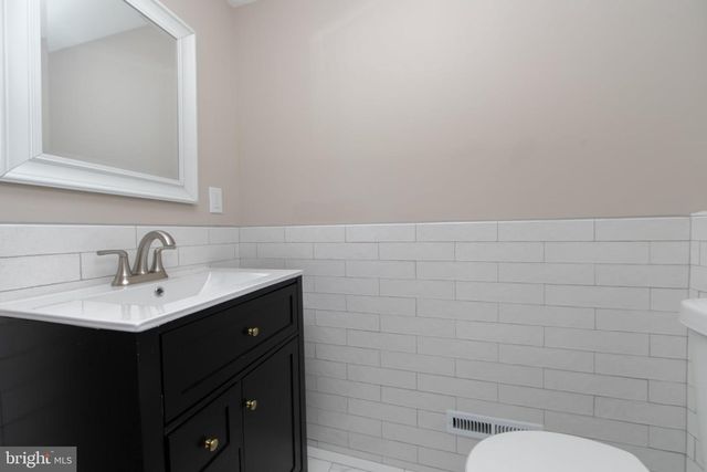 1608 CEDAR AVE, Haddon Heights, NJ 08035