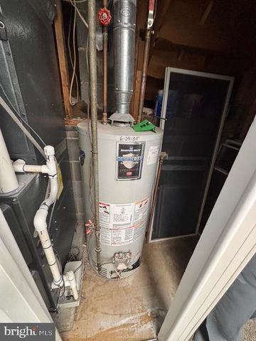 1608 CEDAR AVE, Haddon Heights, NJ 08035