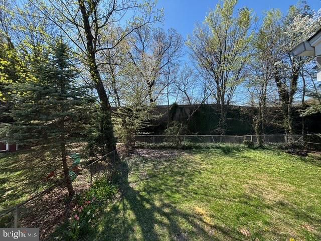 1608 CEDAR AVE, Haddon Heights, NJ 08035