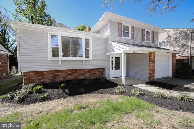 1608 CEDAR AVE, Haddon Heights, NJ 08035