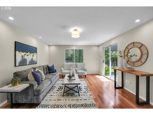 7246 Sw 176TH Ave, Beaverton, OR 97007