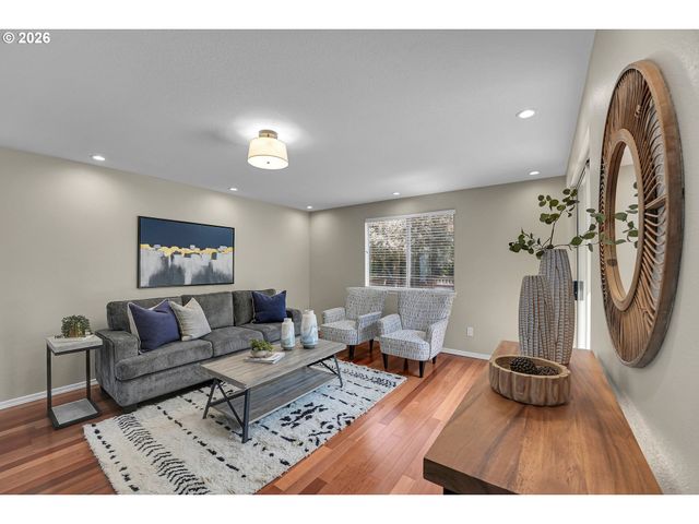 7246 Sw 176TH Ave, Beaverton, OR 97007