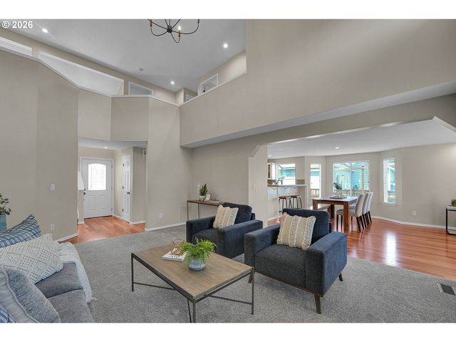 7246 Sw 176TH Ave, Beaverton, OR 97007