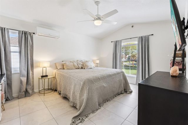 511 LAKE SUMNER DRIVE, Groveland, FL 34736