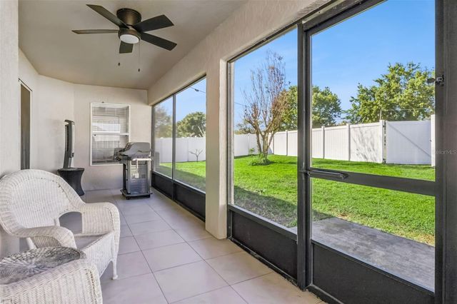 511 LAKE SUMNER DRIVE, Groveland, FL 34736