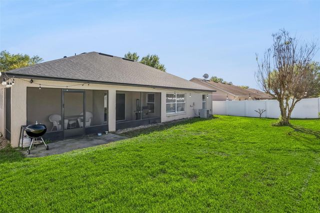 511 LAKE SUMNER DRIVE, Groveland, FL 34736