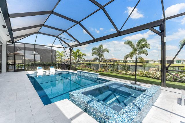 8448 SW Cantante Way, Port St. Lucie, FL 34987