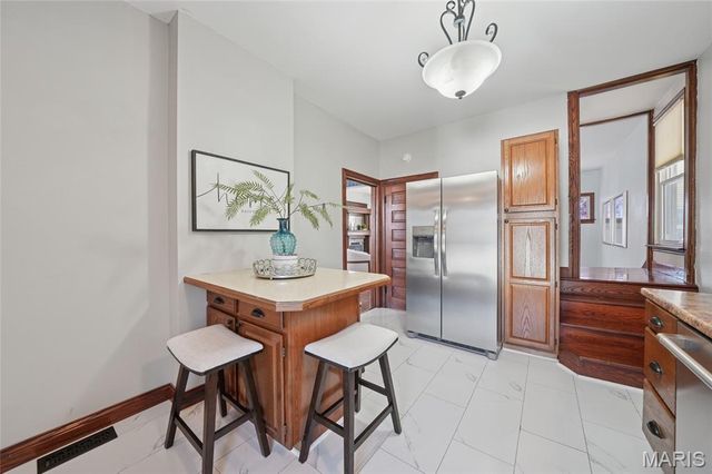 517 Clark Avenue, Webster Groves, MO 63119