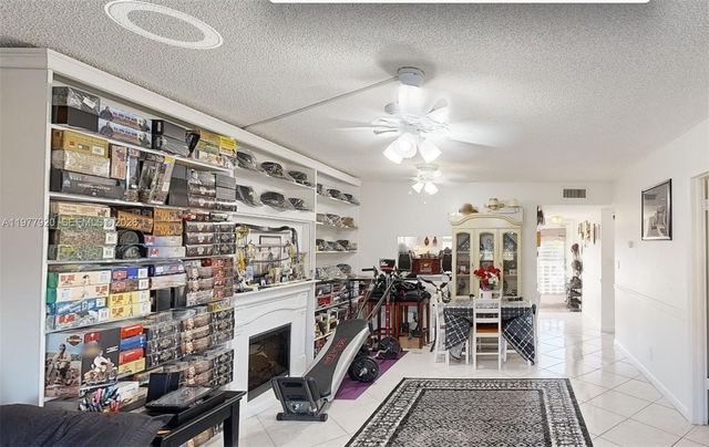 6570 Royal Palm Boulevard 215J, Margate, FL 33063