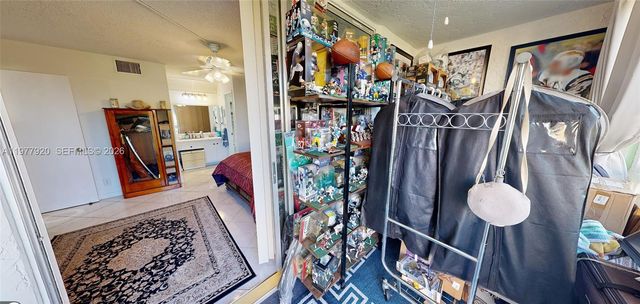 6570 Royal Palm Boulevard 215J, Margate, FL 33063