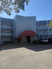 6570 Royal Palm Boulevard 215J, Margate, FL 33063