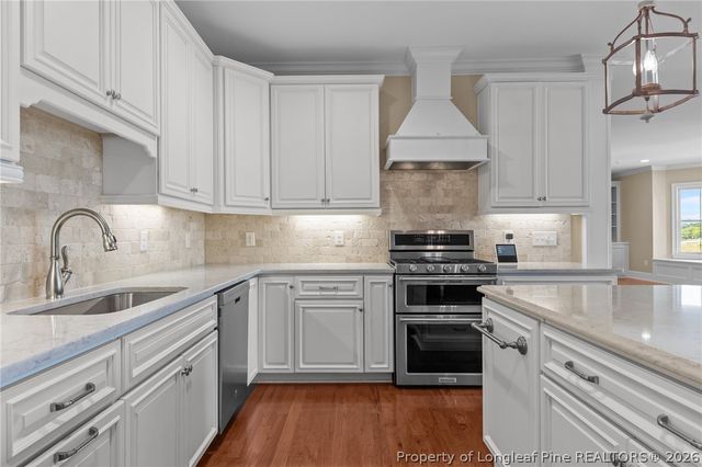 220-404 Hugh Shelton Loop 404, Fayetteville, NC 28301