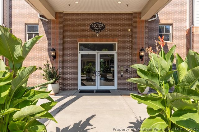 220-404 Hugh Shelton Loop 404, Fayetteville, NC 28301