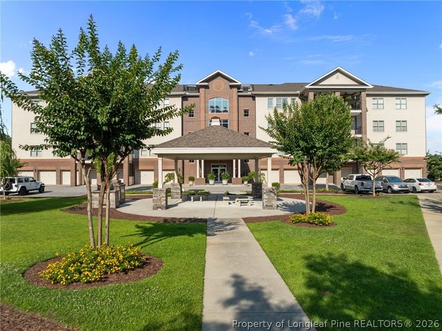 220-404 Hugh Shelton Loop 404, Fayetteville, NC 28301