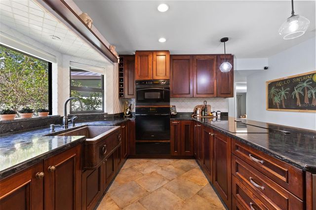 6950 EL DORADO DRIVE, Sarasota, FL 34240