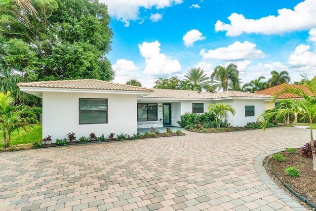 324 Bamboo Road, Palm Beach Shores, FL 33404