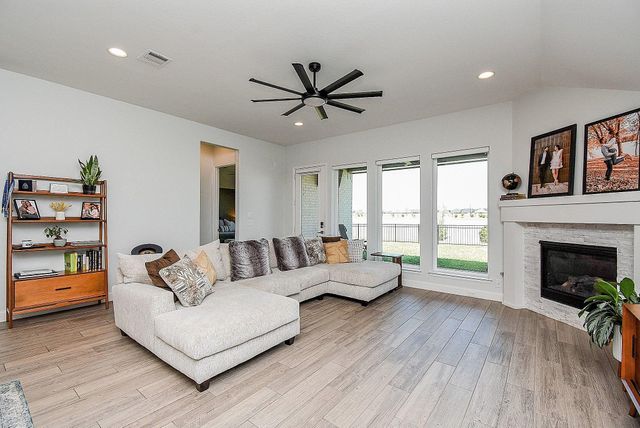 19006 Giara Pony Trail, Tomball, TX 77377