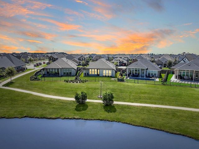 19006 Giara Pony Trail, Tomball, TX 77377