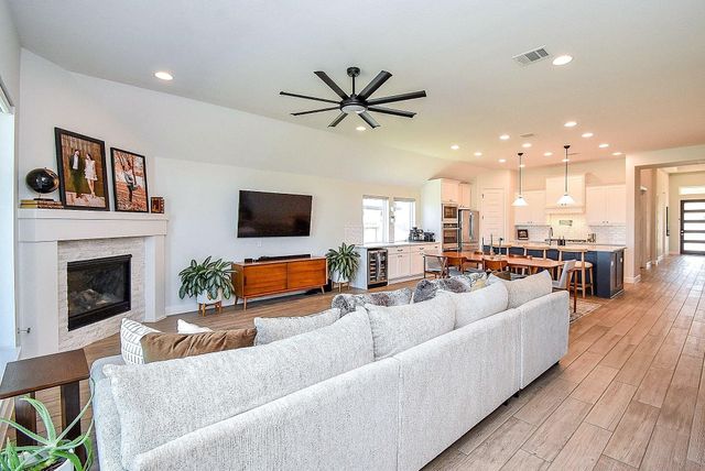 19006 Giara Pony Trail, Tomball, TX 77377