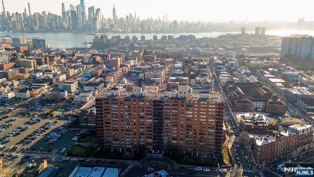500 Central Avenue 207, Union City, NJ 07087