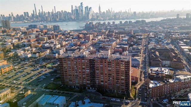 500 Central Avenue 207, Union City, NJ 07087