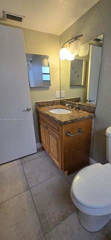 1721 Balfour Point Dr F, West Palm Beach, FL 33411