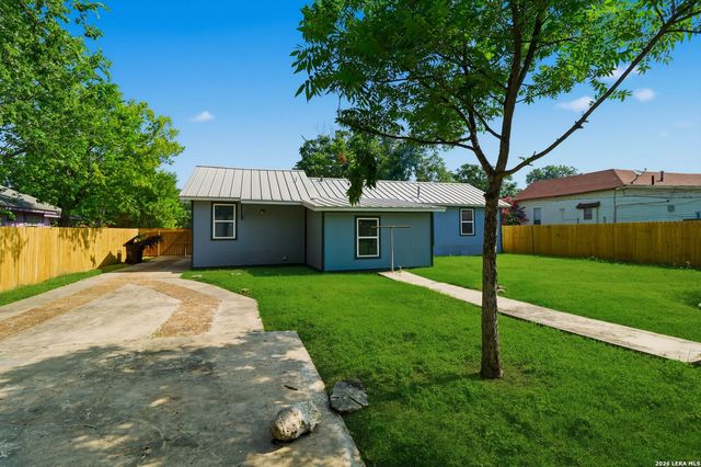 1126 W LULLWOOD AVE, San Antonio, TX 78201