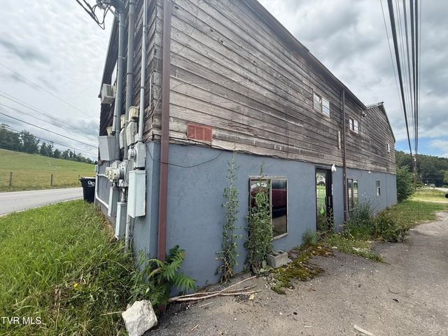 2783 Island Road, Blountville, TN 37617